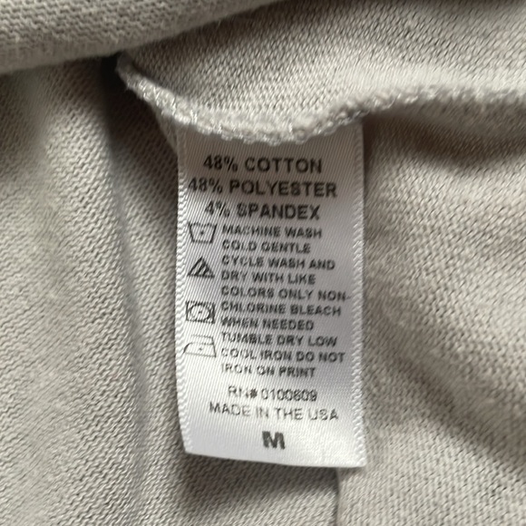 Junk Food Women’s Size Small Hooded Sweater - Picture 4 of 4